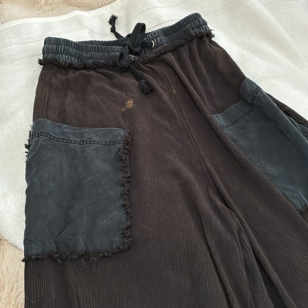 Free People Movement great gauzy like wide leg palazzo pants w/ big pockets - Picture 14 of 16